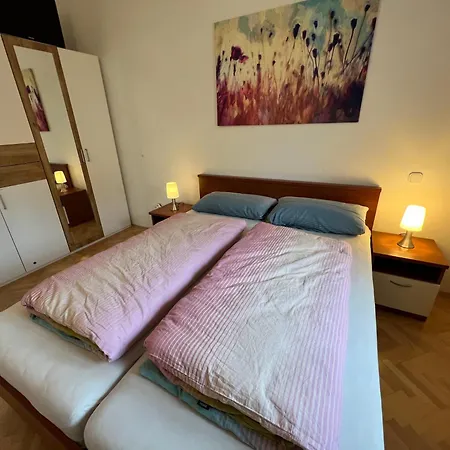 Medulin - Relax - Wohnung Direkt Am Meer *