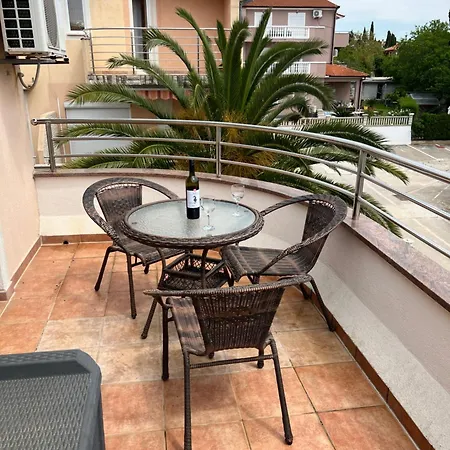 Medulin - Relax - Wohnung Direkt Am Meer